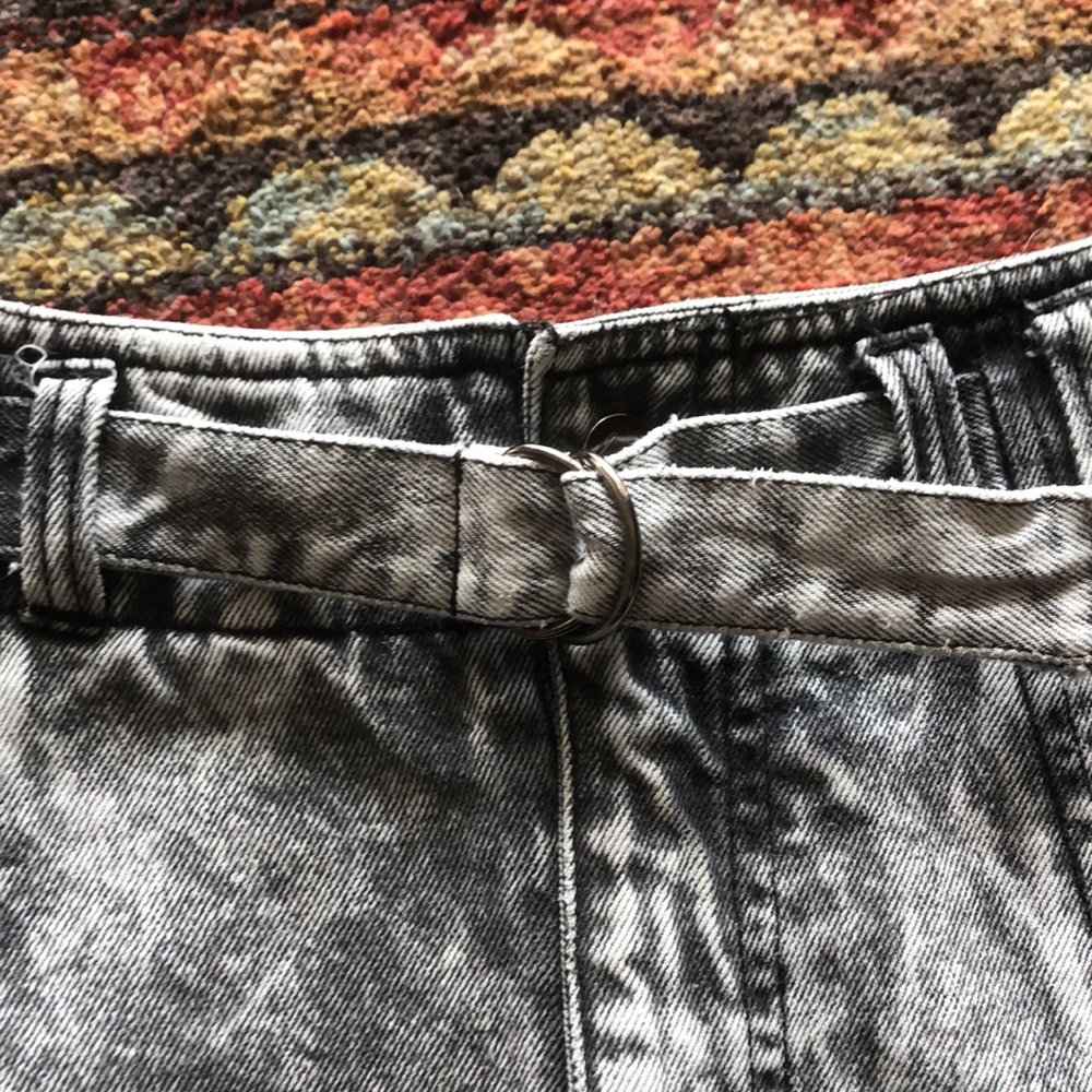 Vintage grey acid wash denim high waisted pleated midi/ maxi denim skirt - Picture 6 of 14